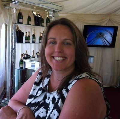 vickiebookworms's profile picture. Independent children's bookshop in Worthing. Tweets by Vickie. Provider of £2.50 school and nursery book fairs.