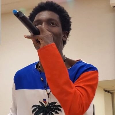 Master Luck / Singer / Publicist / Bass Player / Producer at Klip Studio Recordz / go get my album now https://t.co/wIXMBzabAo…