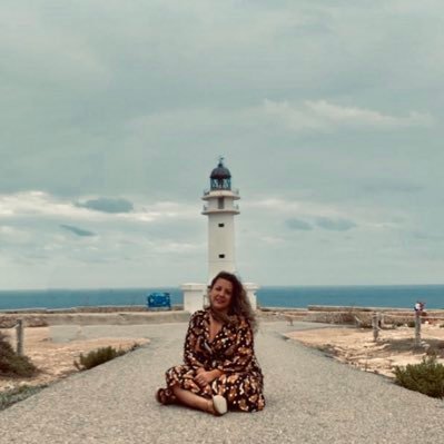 Julitataqillera's profile picture. Encantada con mi vida. Enamorada desde el 7 de Enero de 2012.