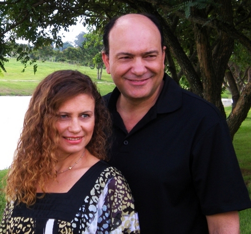 BenhureValdete's profile picture. Autores do livro EU IMORTAL, um livro que corta o silêncio, atravessa o pensamento e alcança o miolo das perguntas que fazemos a respeito da vida