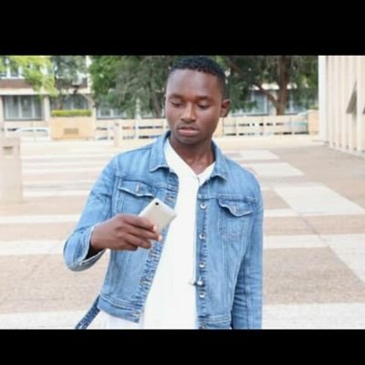 MethembeSlash's profile picture. Keepin it at Lowkey and trying to stay real all the tym