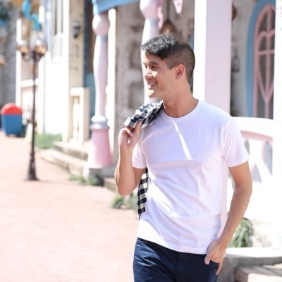 RobertDong2105's profile picture. Web Developer 🇫🇷🇭🇰