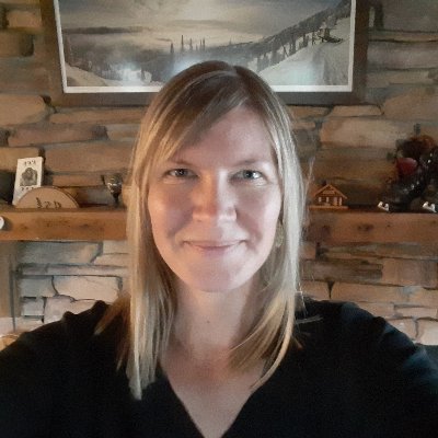 amandaricker's profile picture. Writer & Editor