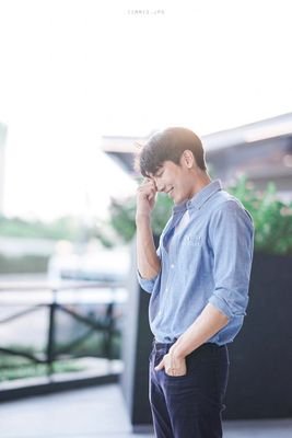 ⋆ ✧·  ★ ⋆ ✧✵ ⋆☆ * @Msuppasit* ⋆✧  ★ .*✦ ☆° ⋆✵ ⋆
You're the best one in my world🌏
I'm your #Mewlions, #หวานใจมิวกลัฟ and everything I can be for you.💙