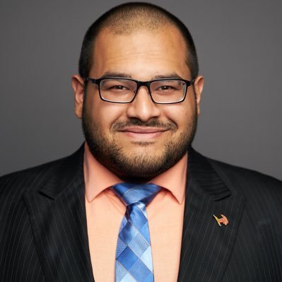 sqqs88's profile picture. Consultant, Realtor, Traveler, Student, Sports Enthusiast, Foodie, Chicagoan and Thrill-seeker.