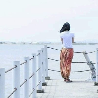 priyanjaa's profile picture. फलाेब्याक 100%