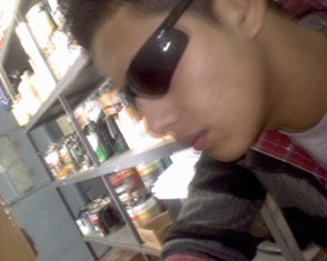Dung3onsc0op's profile picture. 
