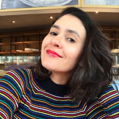 cicasantos's profile picture. Jornalista, mãe de pet, feminista e ex-dançarina de chicote do Exploding Plastic Inevitable