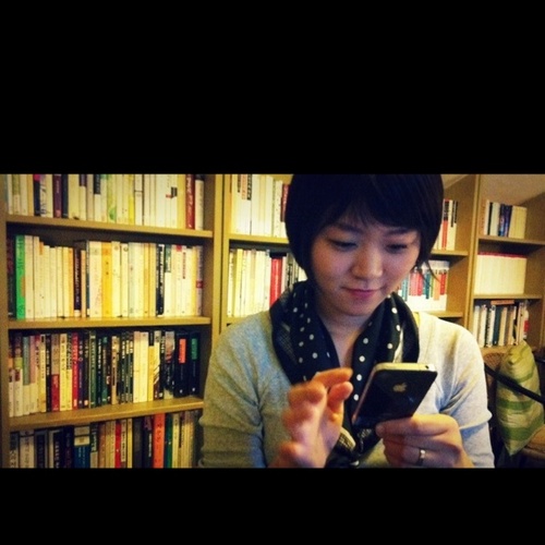 jur100's profile picture. 꿈 꾸는 사서교사.