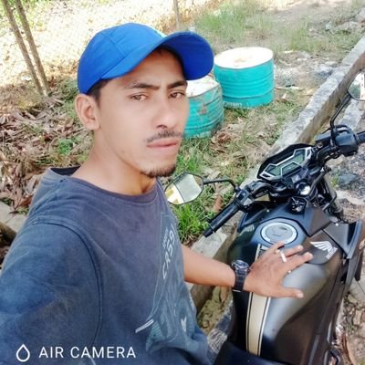 SupantoYohan's profile picture. suka bercanda... dan bisa juga serius