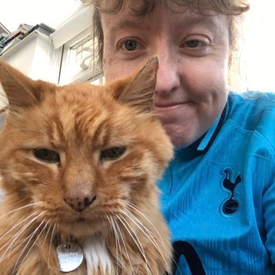 Sport- loving Londoner . Athletics, Essex cricket and track cycling fan. Proud to be a Tottenham Hotspur FC home and away season ticket holder.