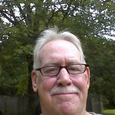 JohnDesmit5's profile picture. layed back enjoying life