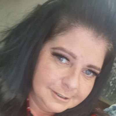 WishartDebbie's profile picture. 