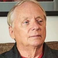 Peter M. Dunn, author of Novel 'KNEE of the CURVE' (@peterdunn2039) 's Twitter Profile