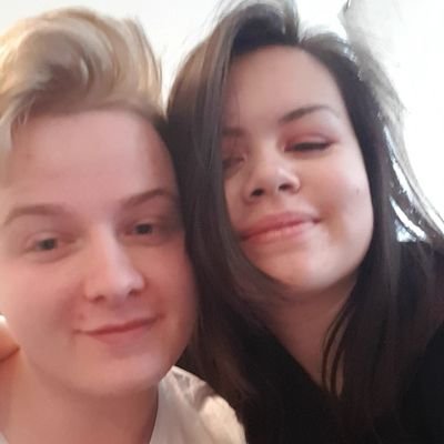 BeccaChau's profile picture. Optimistic, yet secretly sad