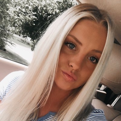 Kayla_Ann27's profile picture. 