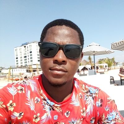 slyboo's profile picture. 