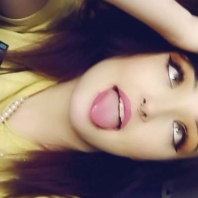 ;
Hello angels💜
Painter, Actress, Nerd, Everything you could possibly ask for in a girl!🤣
Stay Positive!