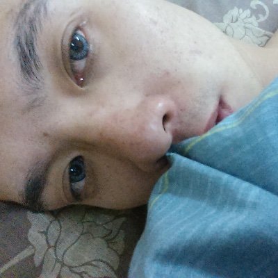 愛唱歌的南部人，尋找聲音好聽的妳，高雄人。拜託別認親-.-