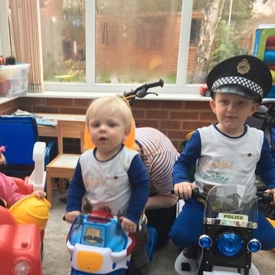 AnitaOw32589027's profile picture. 