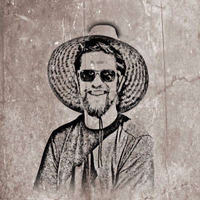 AndrewDurrant_'s profile picture. const andrew = { current: `Web Developer @airininc`, musician: true, biologist: true, outdoorEnthusiast: true, pronouns: `he/him` }