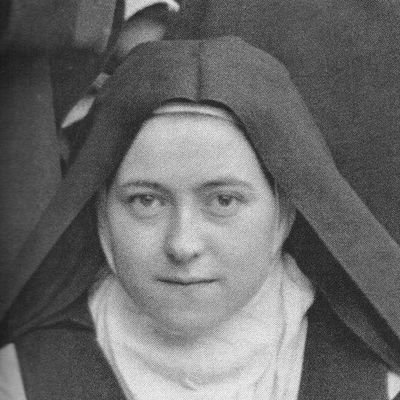 SainteLisieux Profile Picture