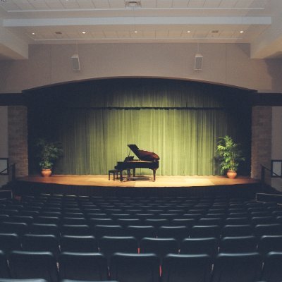 The Colonnade is Catoosa County's Civic Center. A versatile event space and a performing arts theatre offer customizable space for all of your event needs.