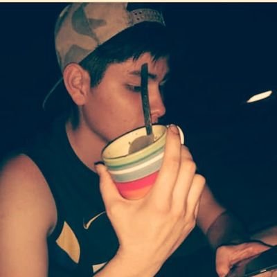 Leo53570240's profile picture. 🎩 If crazyness Is hapinness, then i'm crazy 🎩