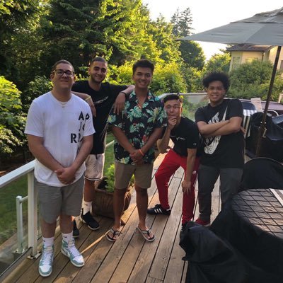 KhalEthan's profile picture. 