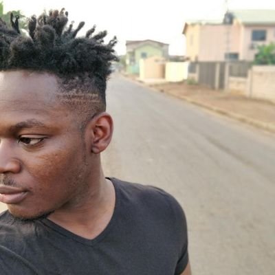 prince_ansong's profile picture. Entrepreneur extraordinaire. I spend my time getting stuff to  align on your screen. Pretty cool yes?