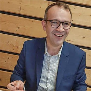 • Candidat aux #Municipales2020 à #SaintNazaire #SNAvecVous
• Président groupe municipal MoDem-LREM
• #DRH dans le secteur industriel
• Amateur d'#UltraTrail