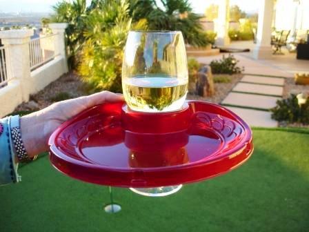 mingleeasy's profile picture. Recyclable Tailgate and Party Plates