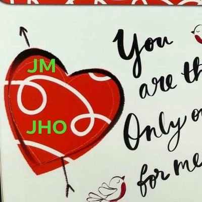 lynsjho's profile picture. simple  mabait carring