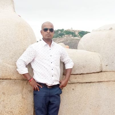 dksnwd03021991's profile picture. businessman