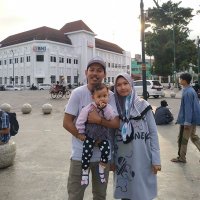 Fika Sari (@putunekarto) 's Twitter Profile