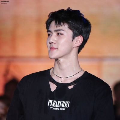 I'm EXO-L.
EXO ❤ Sehun ☆ 눈_눈
เอ็นดูน้องแพท 🍑
#เคอแพท 3 หมี 🐻