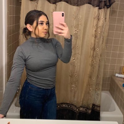 Doramil83489040's profile picture. I am easy going