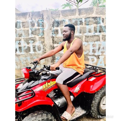 michou_bada's profile picture. 