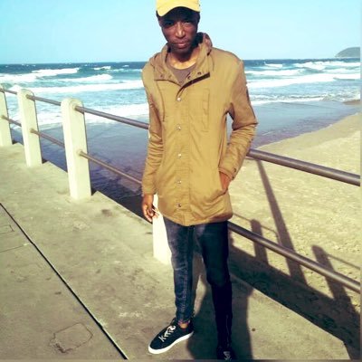 DezaMokonyane's profile picture. 🖤🎚🎛🎧🎼