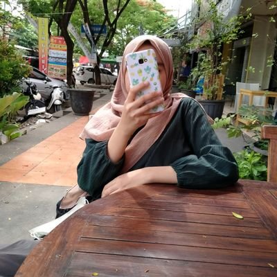 Revi_Rfi26's profile picture. don't until fall behind