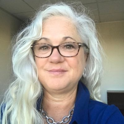 Microsoft 365 enthusiast and champion that specializes in OOTB & custom enterprise business solutions and implementations.