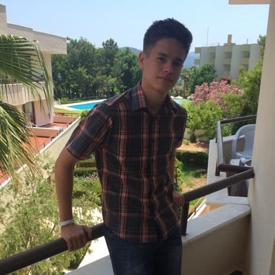 VladimirLapin15's profile picture. 