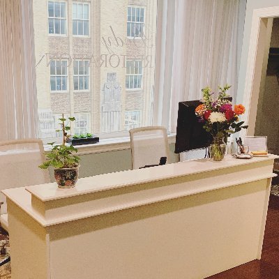 Luxury Day Spa in the heart of Philadelphia's beautiful Rittenhouse Square.  Follow us on Instagram @bodyrest_spa