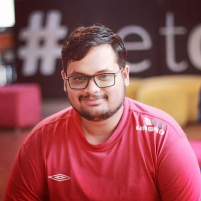 sllshrm's profile picture. Not at the gym.