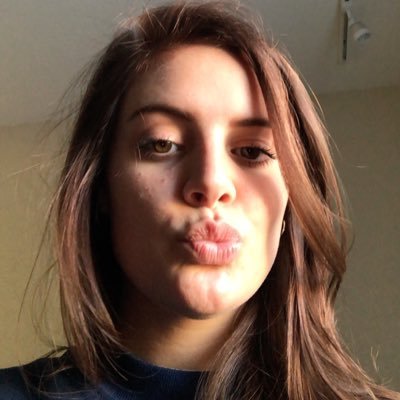 Audreyyy17's profile picture. Love the life you live, and live the life you love.