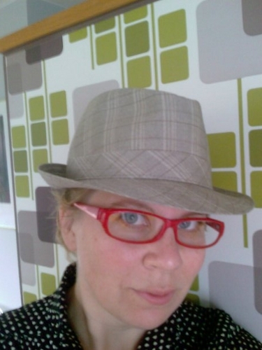 sofiasten's profile picture. Rättvisa, feminism och söta katter. Kulturtant. Åsikterna är mina egna.