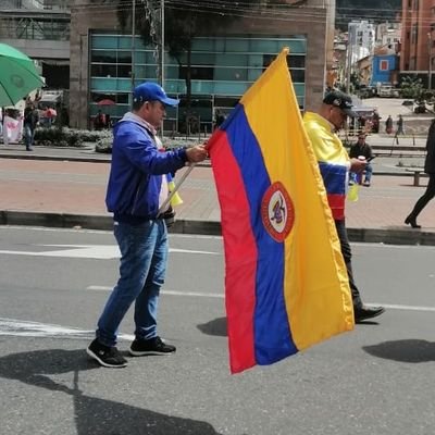 saymonlc1's profile picture. 