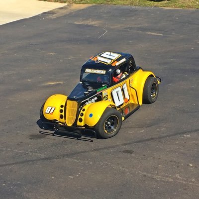 A passionate racer who wants to continue to grow the sport for all to enjoy!