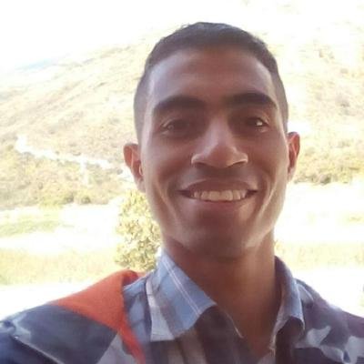 IzRRaJ's profile picture. print("Hello World");
#Linuxero
Dios es sofisticado, pero no malévolo