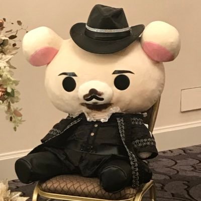 宝塚歌劇が大好き。今のご贔屓は芹香斗亜さん♡芹香さん大好き♡ めっちゃ大好き♡宙組LOVE♡東宝組。老後は宝塚市に住みたい💕#forever宝塚